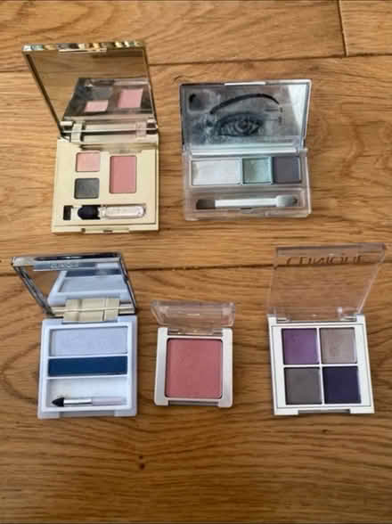 Photo of free Makeup Known Brands (Cheshunt En8) #1