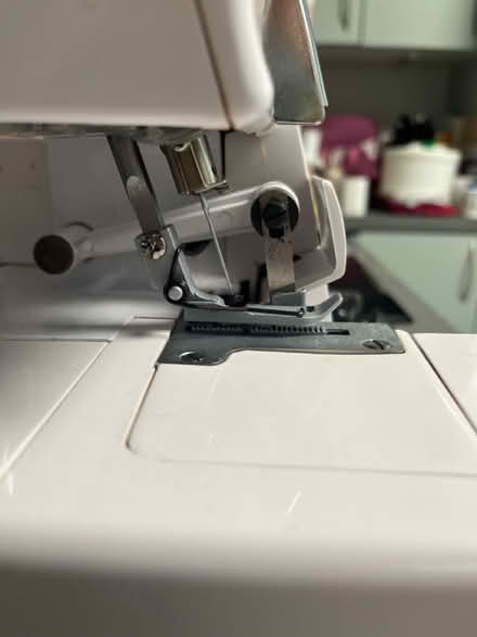 Photo of free An overlocker (Hoxton) #3