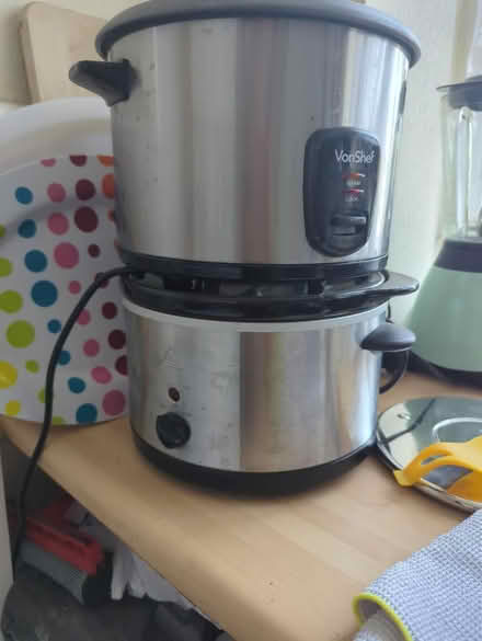Photo of free Rice cooker and slow cooker (Rainham RM13 9YX) #1