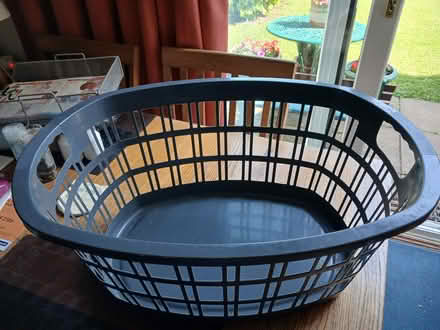 Photo of free Washing basket (OX4 Temple Cowley) #1