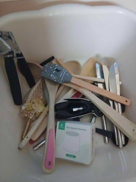 Photo of free Kitchen utensils (Reading RG1) #1