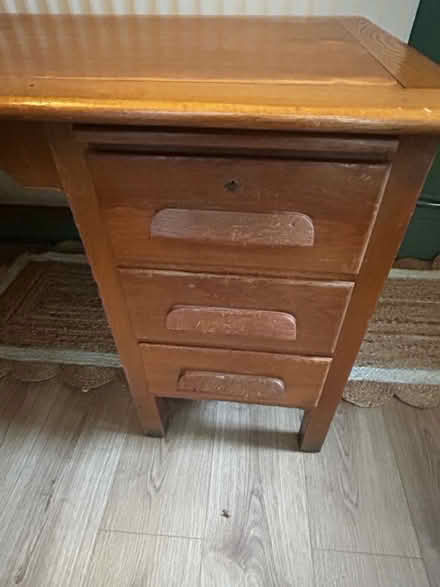 Photo of free Desk (Blyth) #4