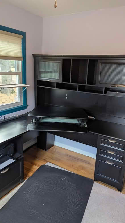 Photo of free L-shaped Desk with Hutch (Sandy Spring) #1