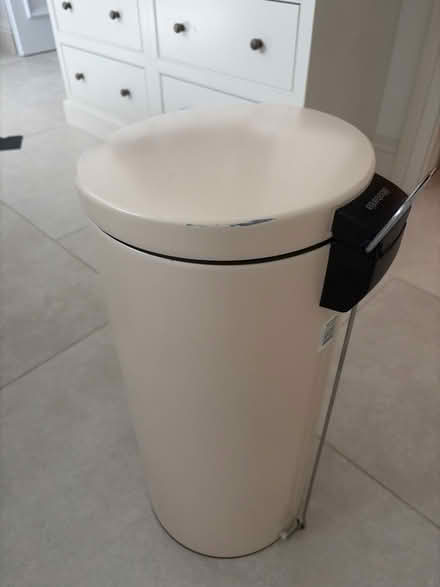 Photo of free Brabantia bin (St Margarets TW1) #4