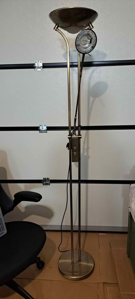Photo of free Floor lamp (Beverley HU17) #2