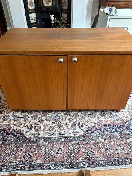 Photo of free TV cabinet and Hifi unit (Northcote Road SW11) #1