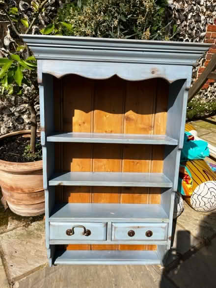 Photo of free Small wall shelf (Henley-On-Thames RG9) #1