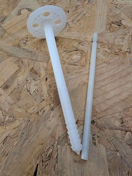 Photo of free 55 insulation fixings (Seven Sisters N15) #1