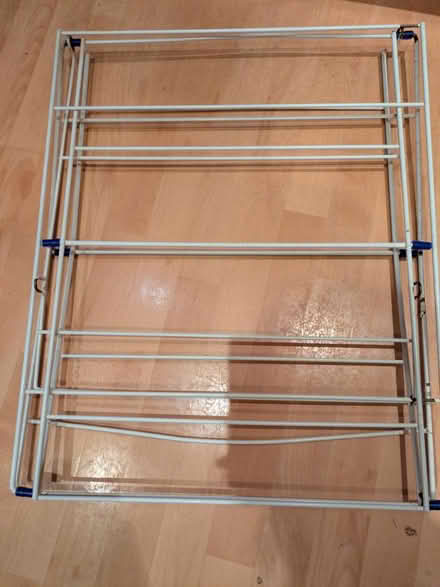Photo of free Clothes airer (Wincheap CT1) #2