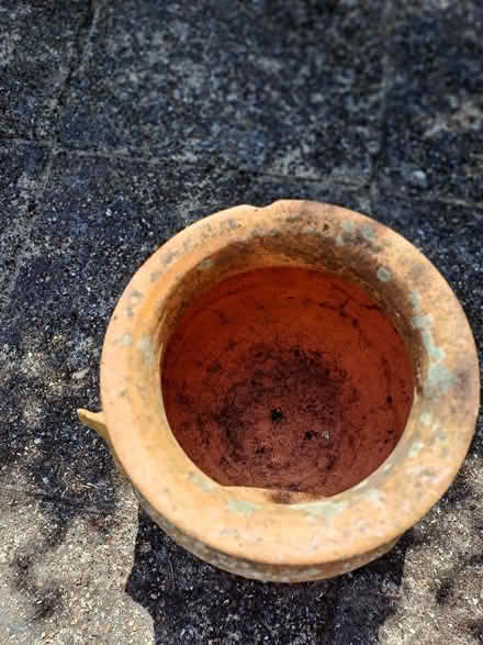 Photo of free Terracotta Greek Urn (Harefield SO19) #3