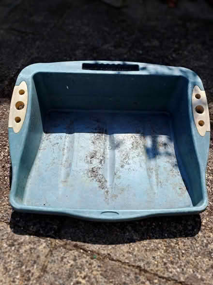 Photo of free Plant Carry Box (not sure what else to call it) (Harefield SO19) #1