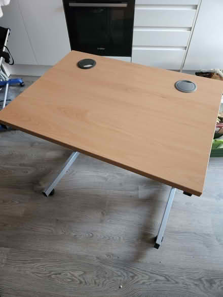 Photo of free Desk (Sutton SM1) #1