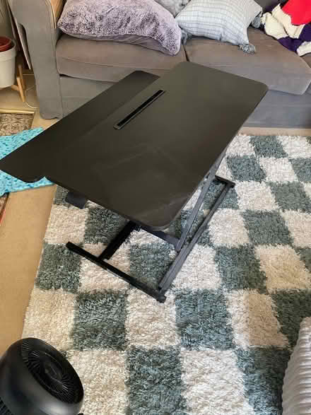 Photo of free desk raiser (Fulham SW6) #4