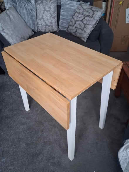 Photo of free Small drop leaf table ("TQ3" TQ3) #2