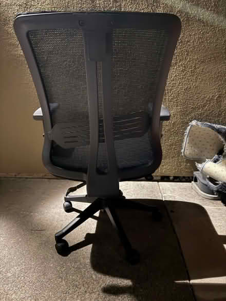 Photo of free Black office chair with armrests (1075 Valencia Avenue) #3