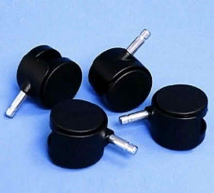 Photo of Really Useful storage tower wheels (Holmewood S42) #1