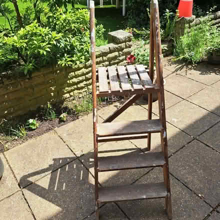 Photo of free Wooden Steps (Erith DA17) #1