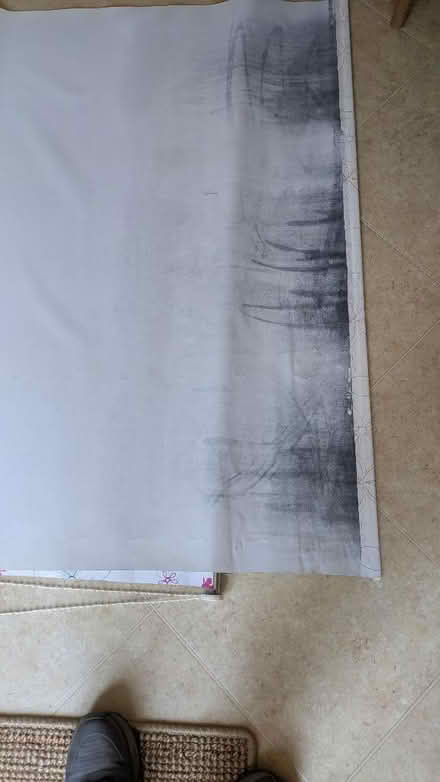 Photo of free Roller blind, fully working, slight damage to fabric (Yatton Keynell SN14) #2