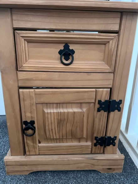 Photo of free Small unit (Bletchingdon OX5) #1