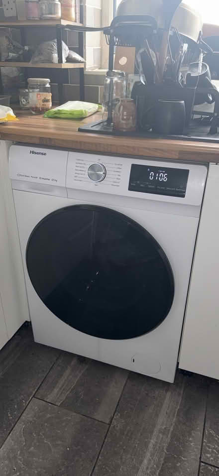 Photo of free Hisense WDQA8014EVJM 60cm 8 KG (L8 1XF) #1