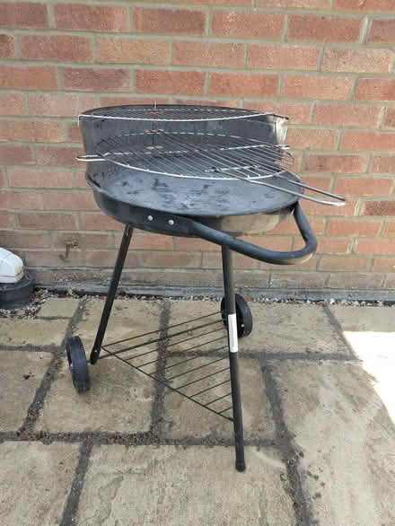 Photo of free Simple Barbecue and charcoal (Grove OX12) #1