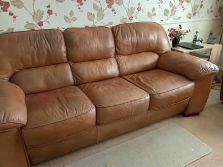 Photo of free 3 seater sofa (Basildon SS14) #1