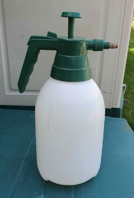 Photo of free Pump up garden spray 2L (GU2 Stoughton) #1