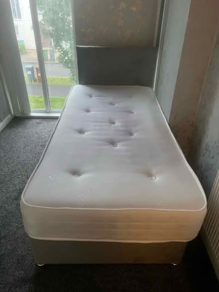 Photo of free Single Bed with Mattress (M11 3NU) #1
