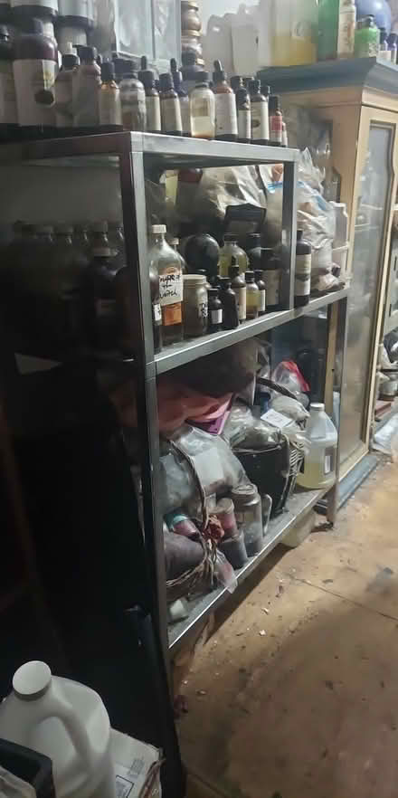 Photo of free glass & stainless steel unit (Williamsburg, Brooklyn) #1