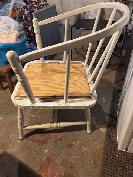 Photo of free White wood chair (North Arlington, NJ) #2