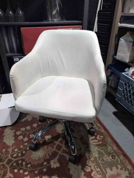 Photo of free Desk chair (Brentwood) #1