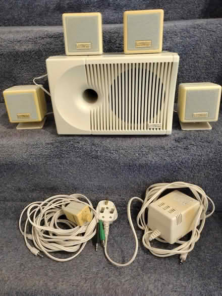 Photo of free 4.1 surround sound pc speakers (SL2) #1