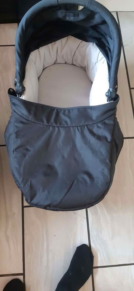 Photo of free Baby carrier 2 (Micklethwaite BD16) #1