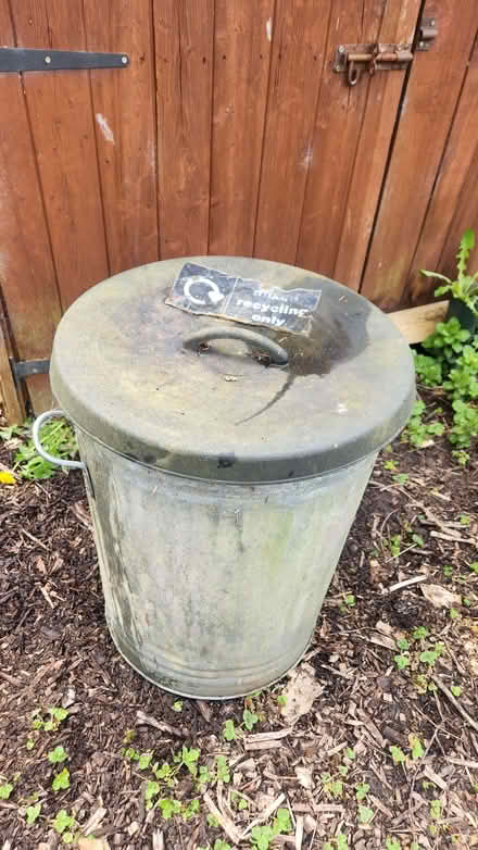 Photo of free Metal dustbins (Hallgarth LA9) #2