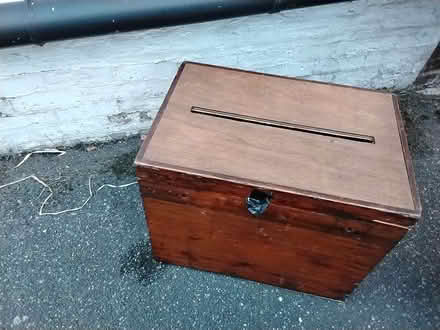 Photo of free Wooden chest (Bellingham SE6) #1