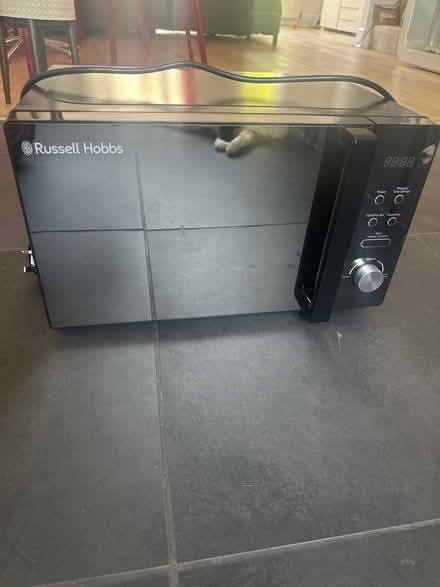 Photo of free Russel Hobbs Microwave (KT2 Lower Kings Road) #1
