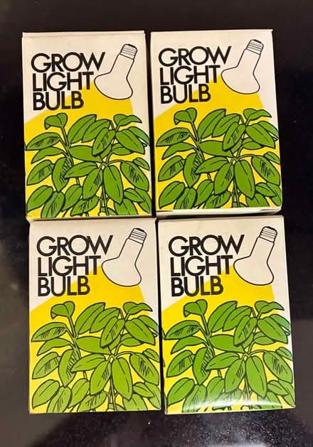 Photo of free Plant grow lights (Highland Park) #1