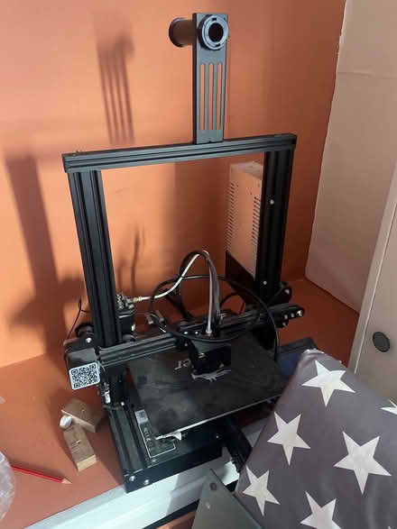 Photo of free 3D printer - Ender 3 (Kendal LA9) #1
