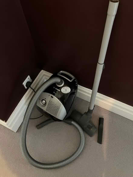 Photo of free Vacuum Cleaner (Bosch) (Bear Flat BA2) #1