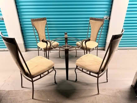 Photo of free Dining room set (Queens, NY) #1