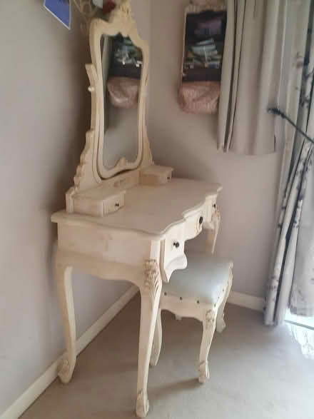 Photo of free Dressing Table (Havant PO9 3NY) #1