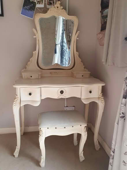 Photo of free Dressing Table (Havant PO9 3NY) #2