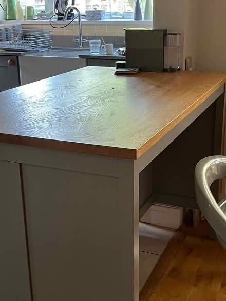 Photo of free Smart kitchen bench/island (Beckenham BR3 3NL) #2