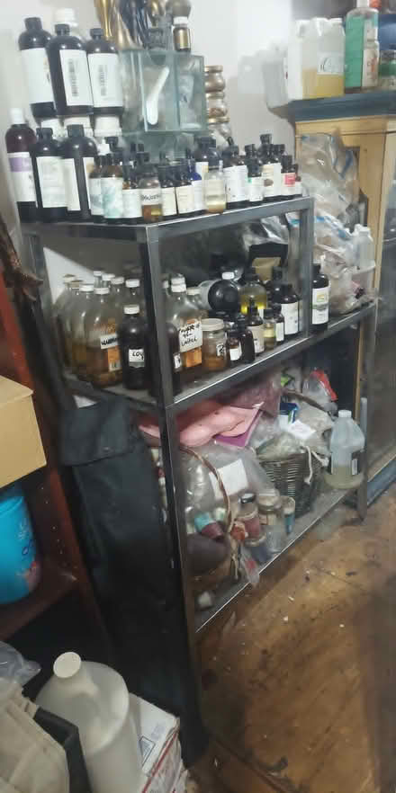 Photo of free glass & stainless steel unit (Williamsburg, Brooklyn) #3