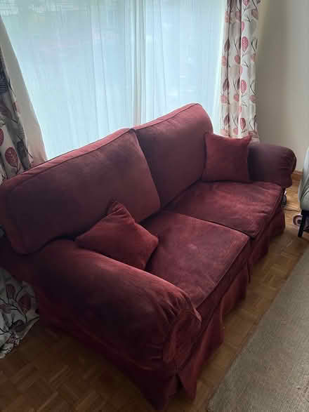 Photo of free red Sofa (The Maltings CB4) #1