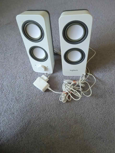 Photo of free Logitech PC Speakers (Barnet EN5) #1