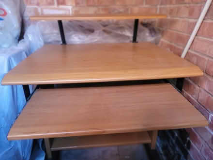Photo of free Desk (HR2) #2