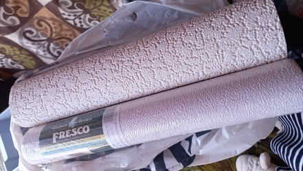 Photo of free 2x roll embossed wallpaper (Cherwell Heights OX16) #1