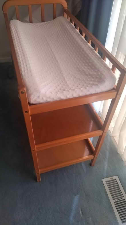 Photo of free baby furniture (Croydon 3136) #2