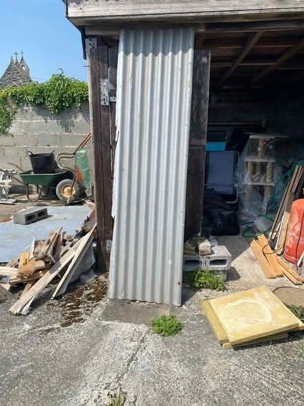 Photo of free Metal odd bits (Llanfaglan LL54) #1